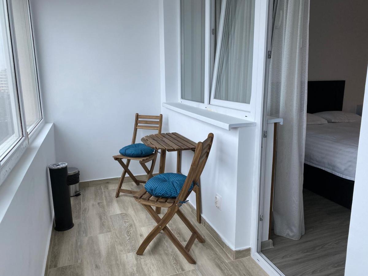 Apartament Cristina Boekarest Buitenkant foto