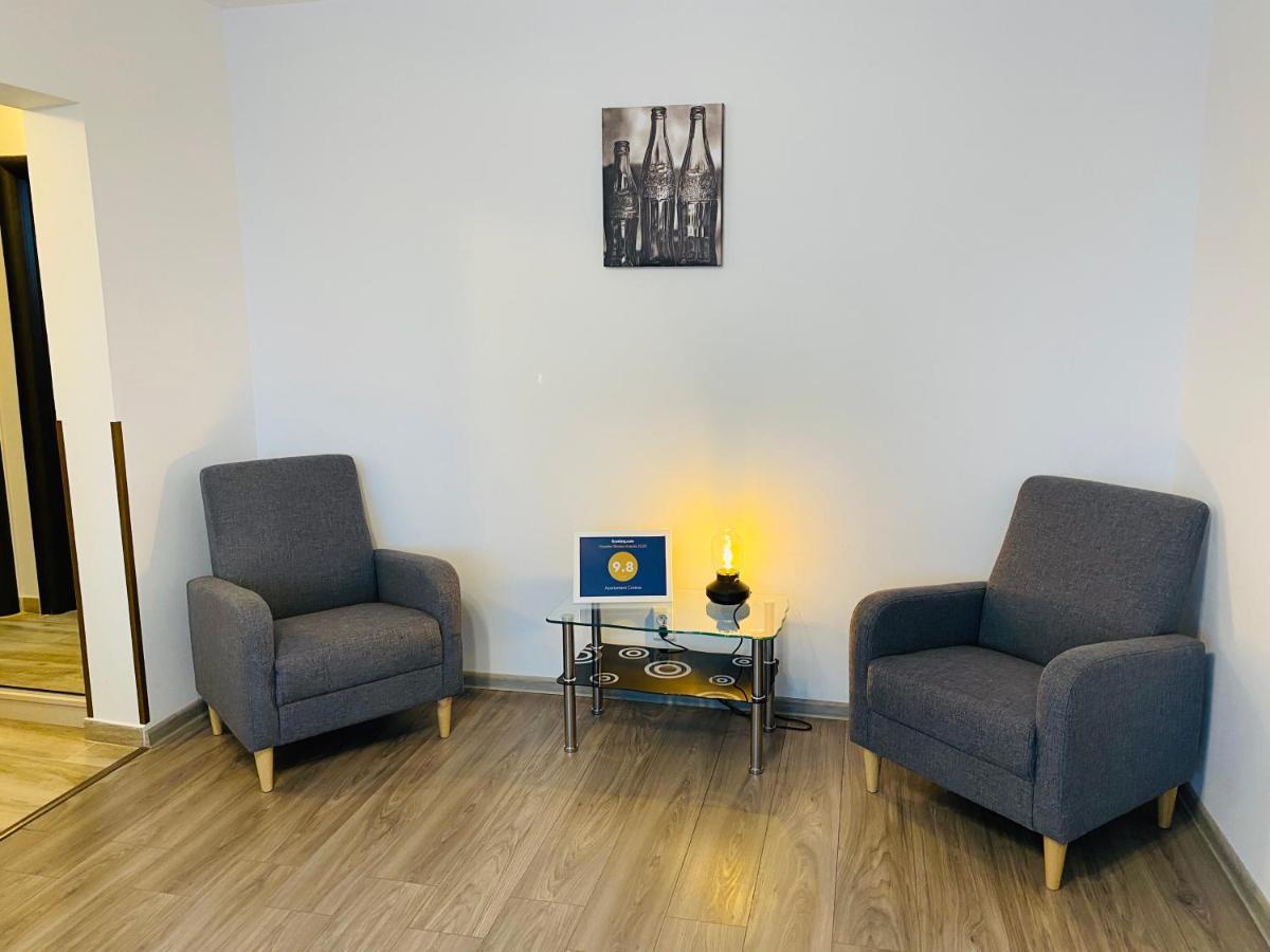 Apartament Cristina Boekarest Buitenkant foto