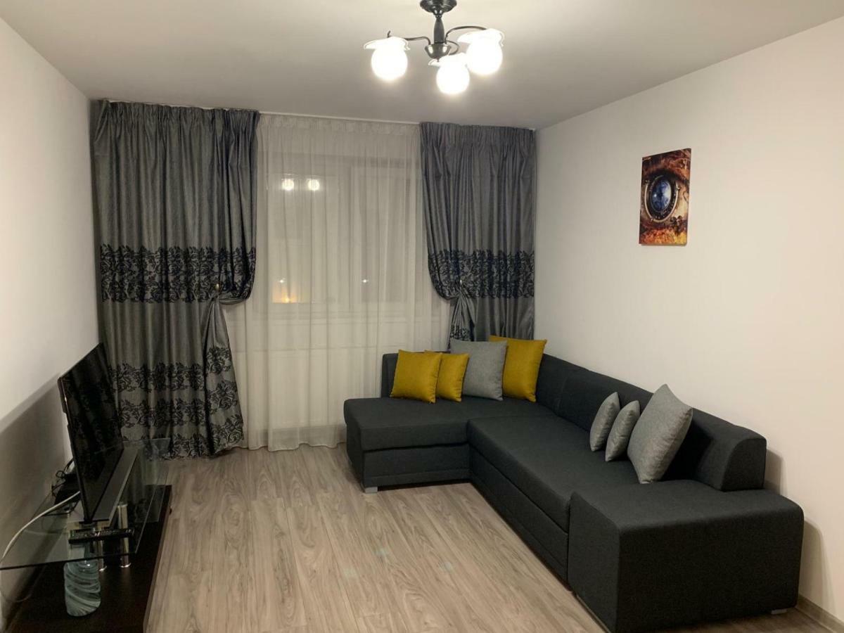Apartament Cristina Boekarest Buitenkant foto