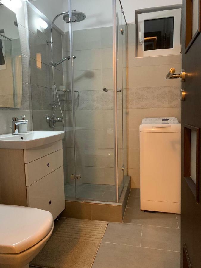 Apartament Cristina Boekarest Buitenkant foto